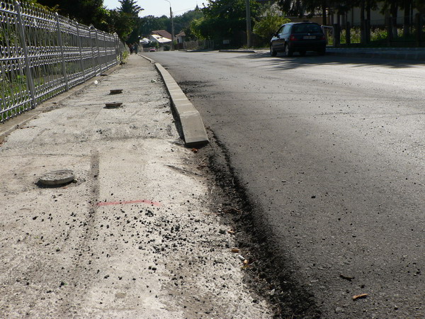 betonat trotuare str Ion Creanga 7.jpg